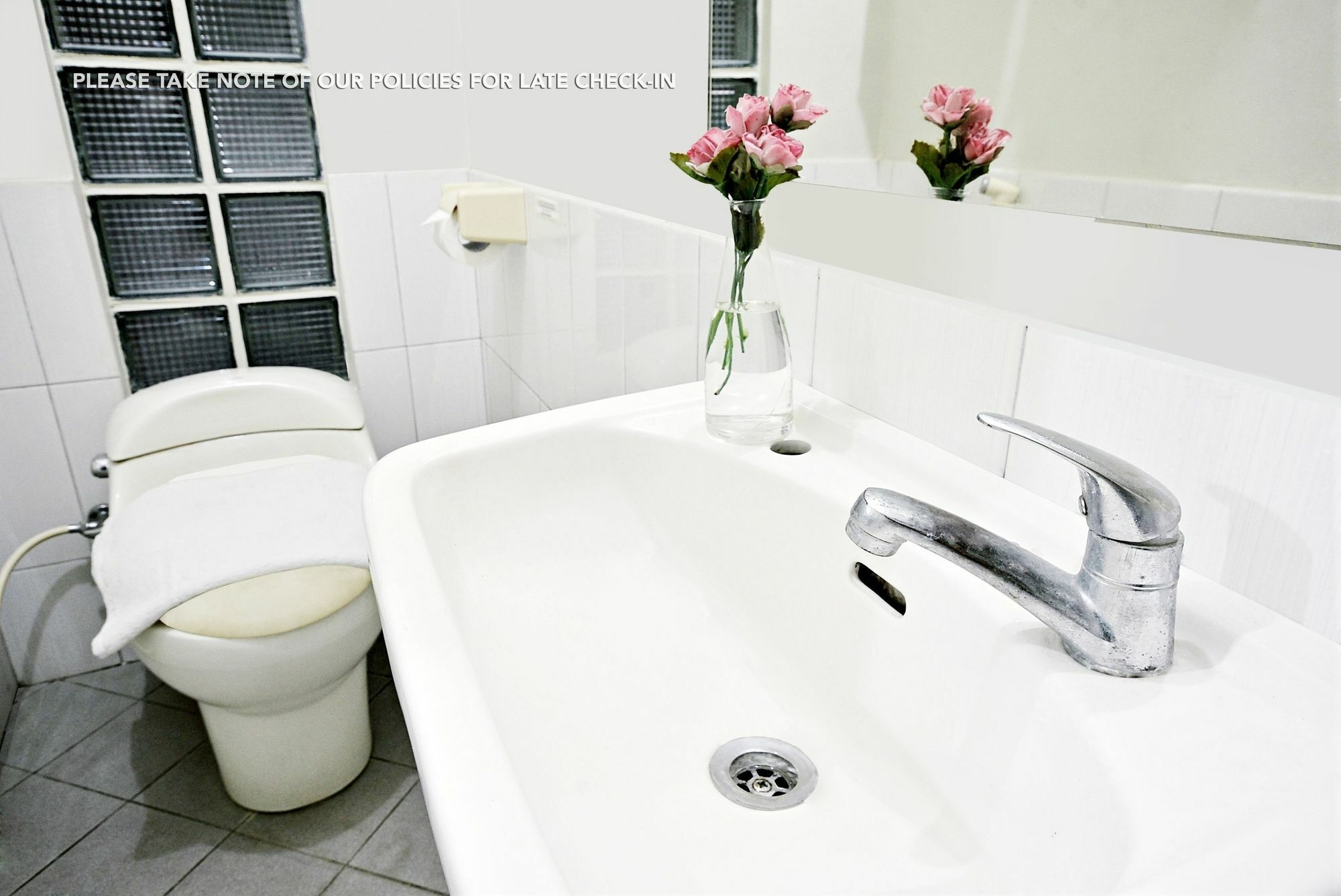 Zen Rooms Mampang Prapatan Jakarta Exteriör bild